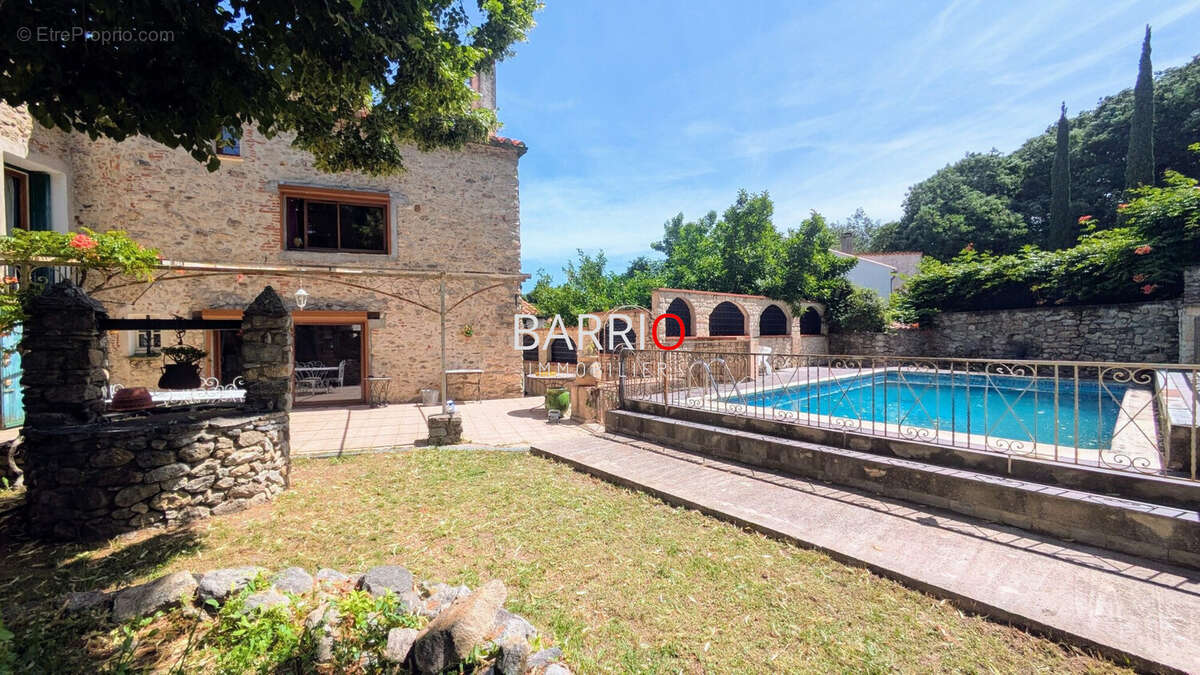Maison 230 m² à Laroque-Des-Alberes  - photo 2
