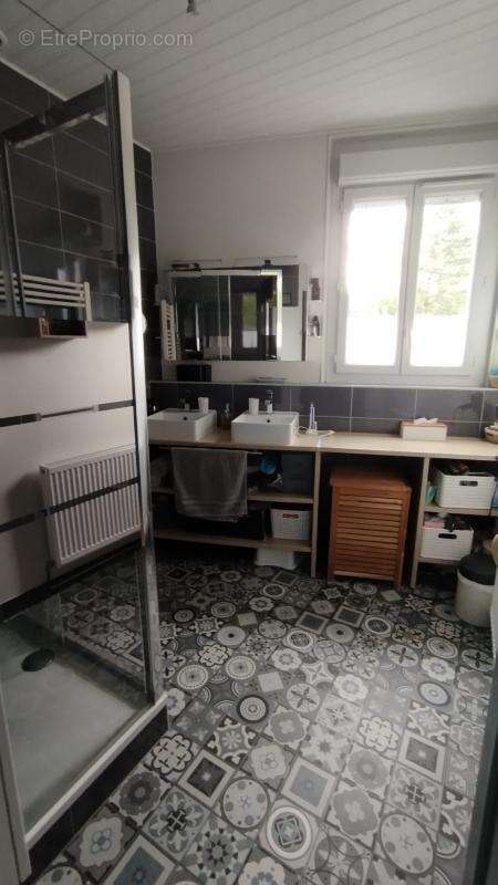 Maison à PUISEUX-LE-HAUBERGER