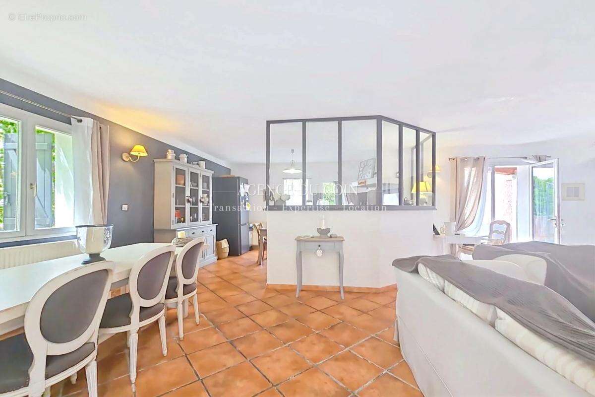 Maison à DRAGUIGNAN