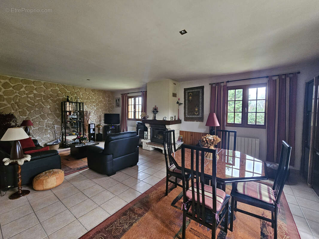 Maison à THIBERVILLE