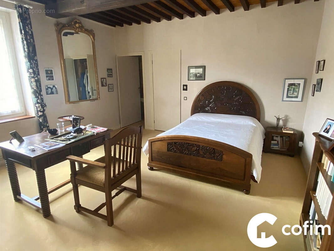 Maison 223 m² à Arros-De-Nay  - photo 6