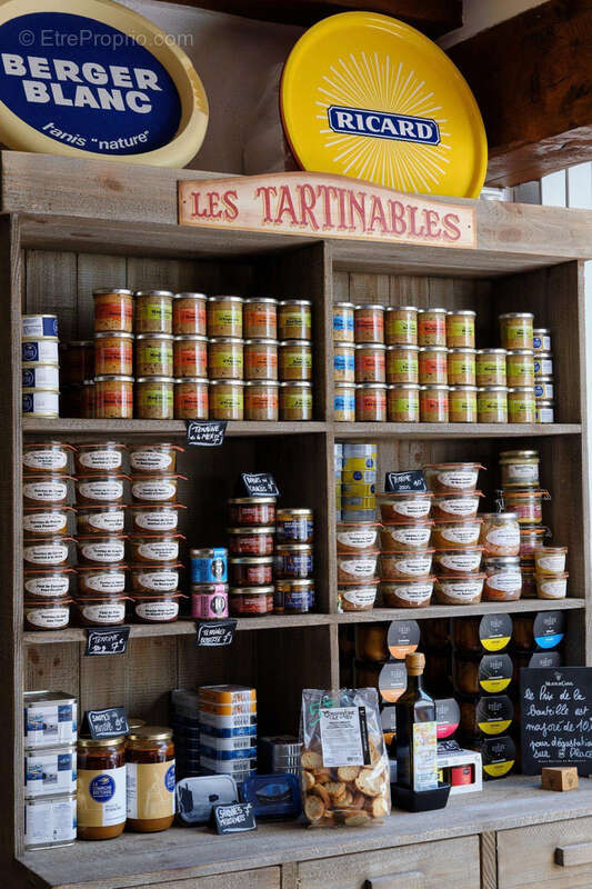 Commerce à ETAMPES