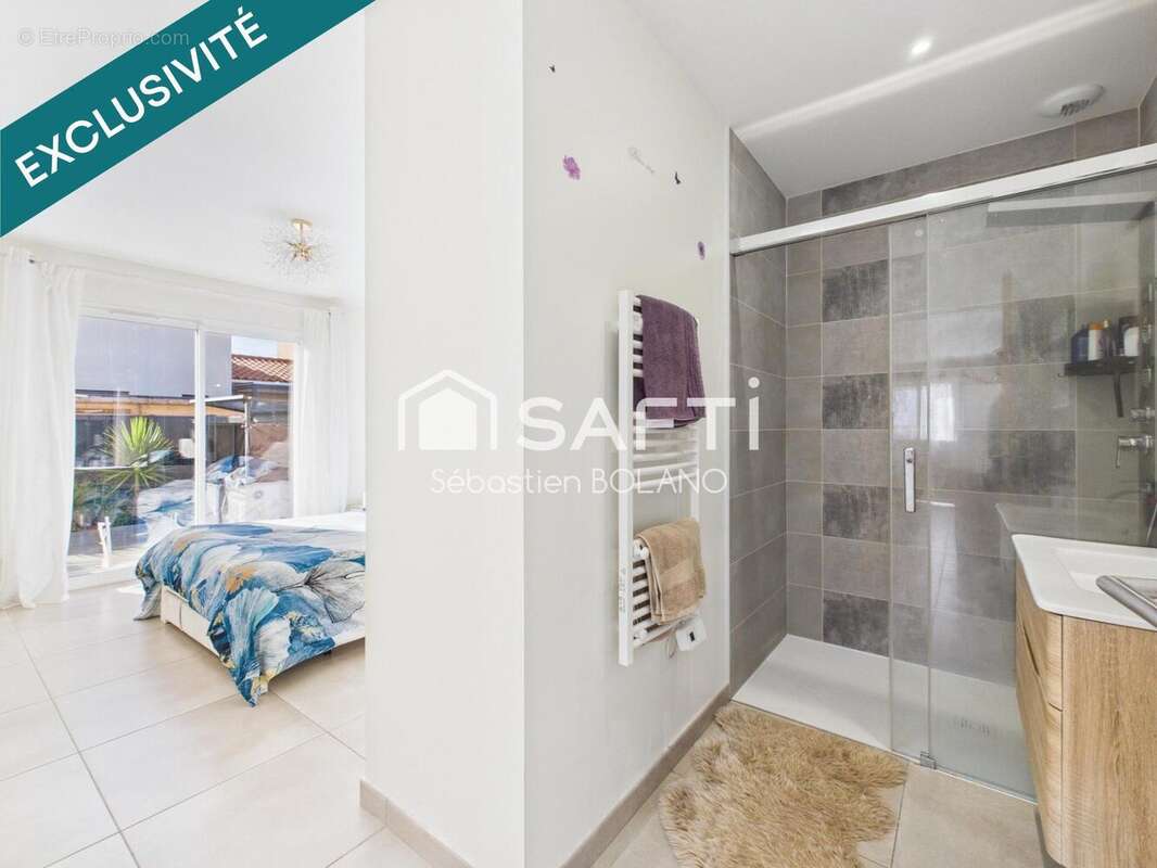 Maison 95 m² à Claira  - photo 5