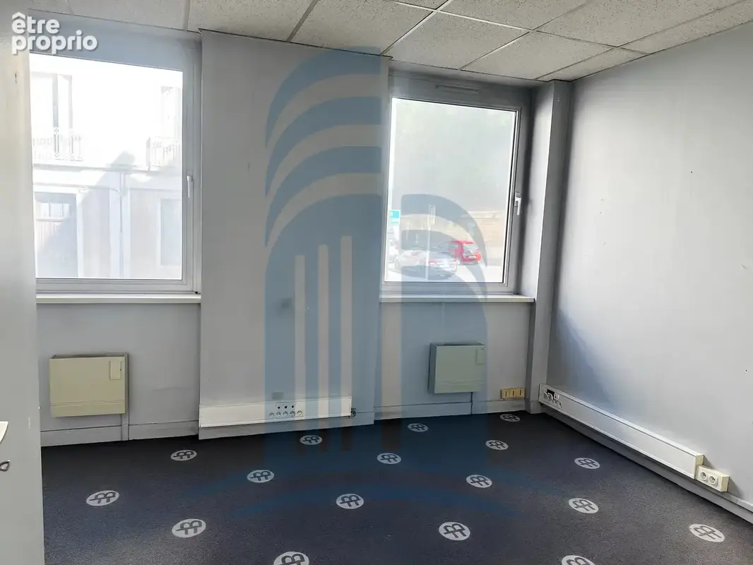 Bureaux 54 m2 / DIJON Centre - Quartier Gare - photo 3