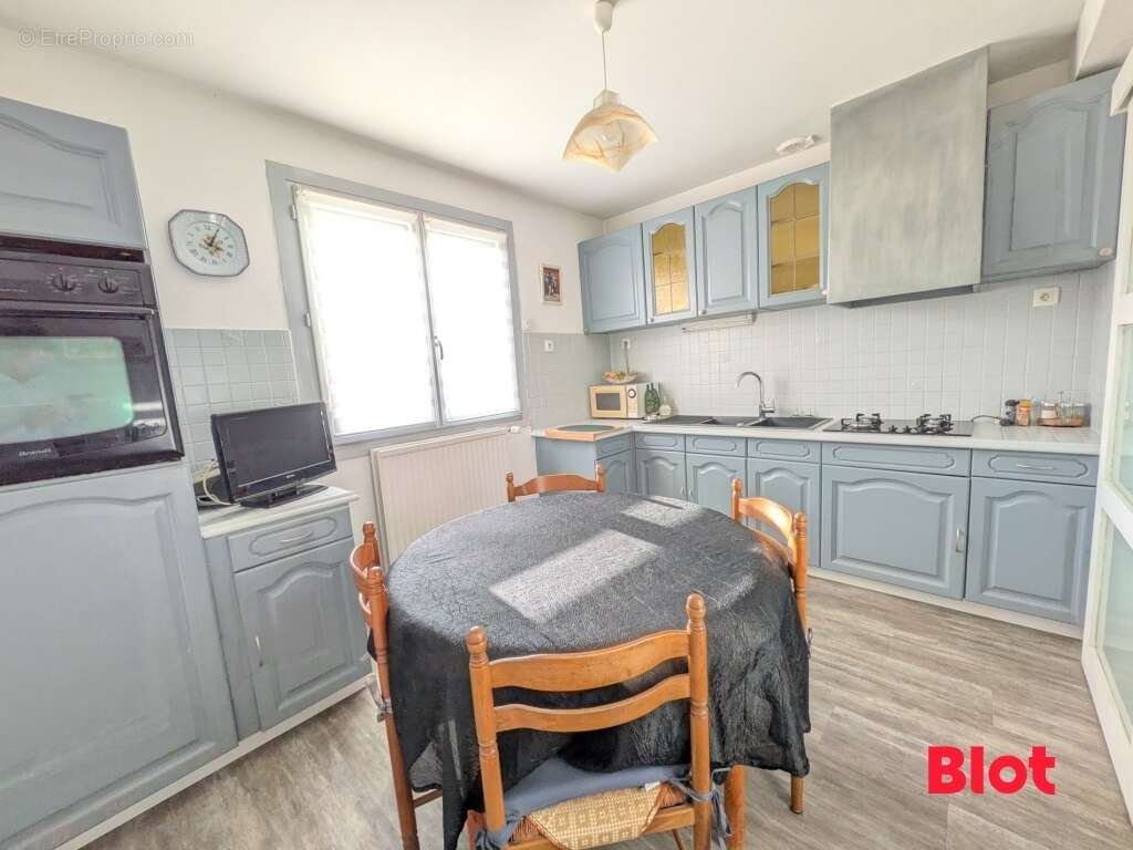 Maison à SERVON-SUR-VILAINE