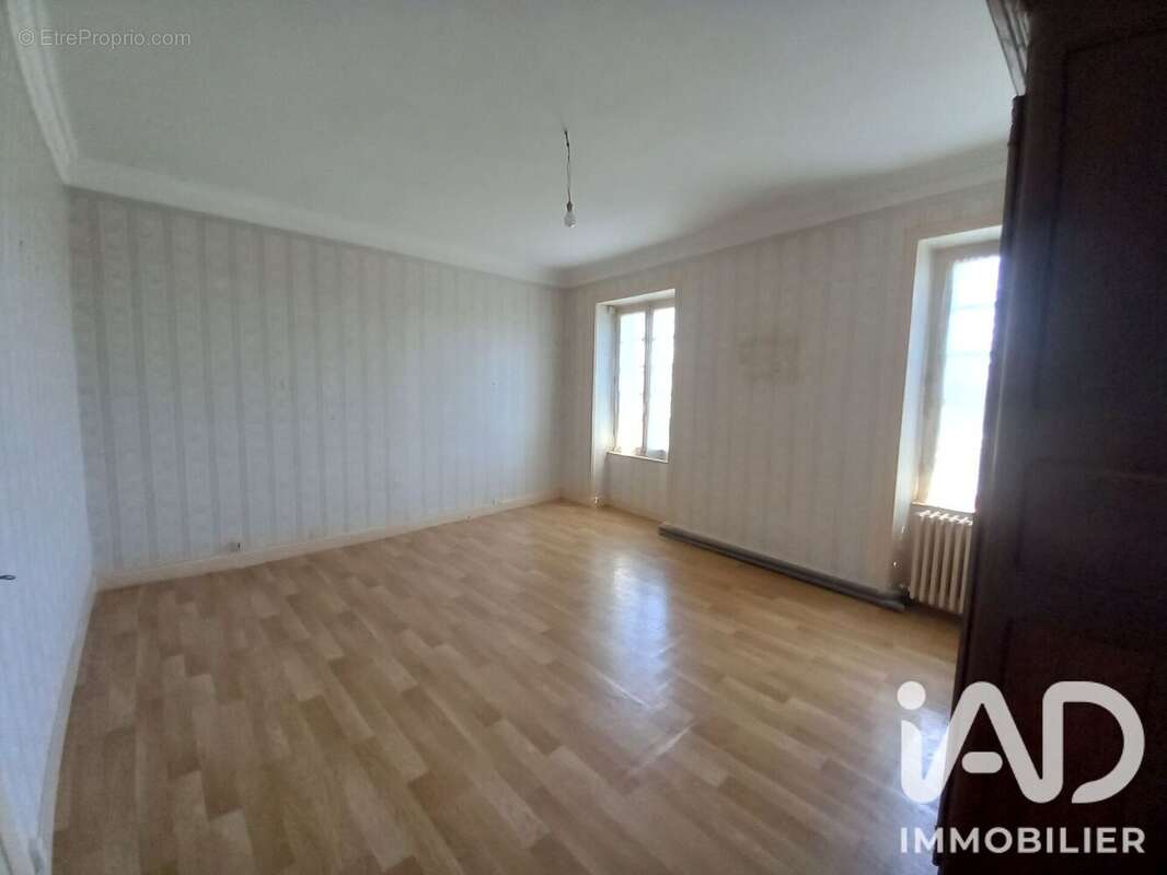 Maison 213 m² à Averton  - photo 8