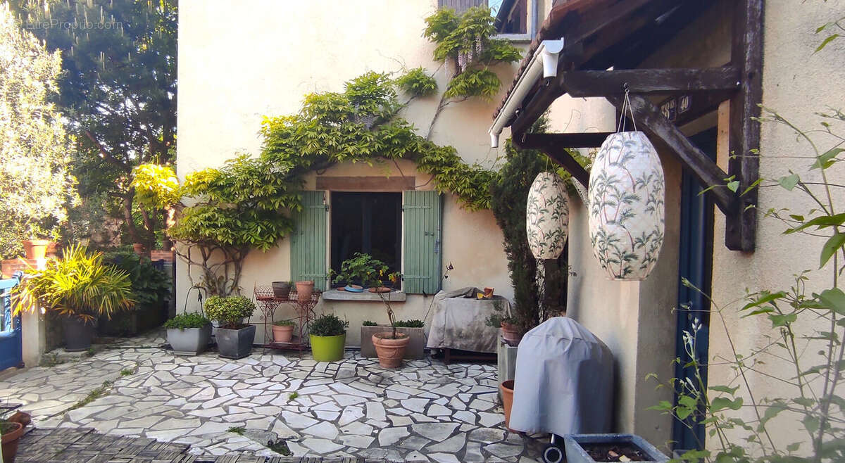 Maison à VILLEBON-SUR-YVETTE