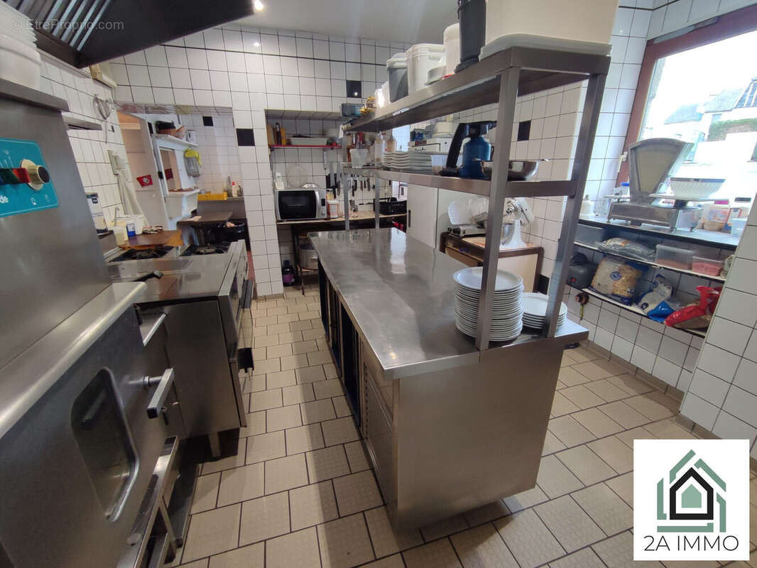 Commerce à SAINT-AVIT