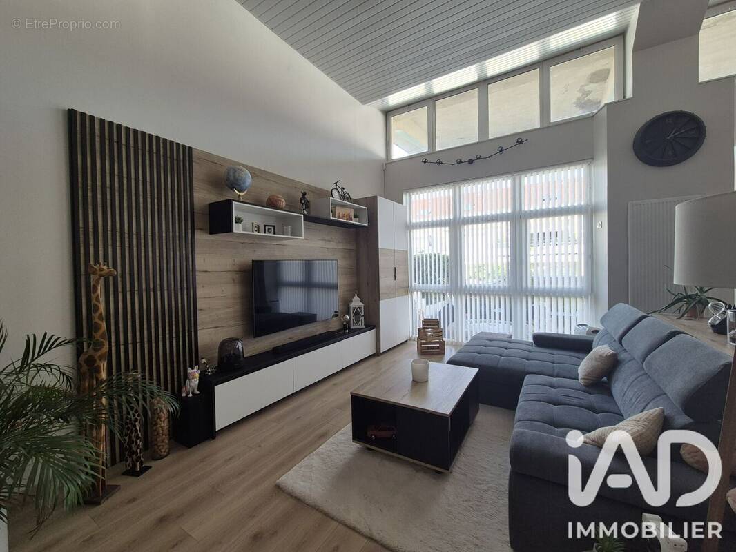 Photo 1 - Appartement à SAINT-JULIEN-LES-VILLAS
