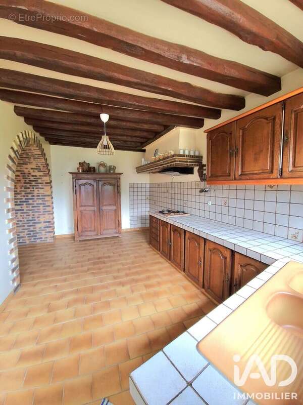 Photo 3 - Maison à SAINT-AMAND-EN-PUISAYE