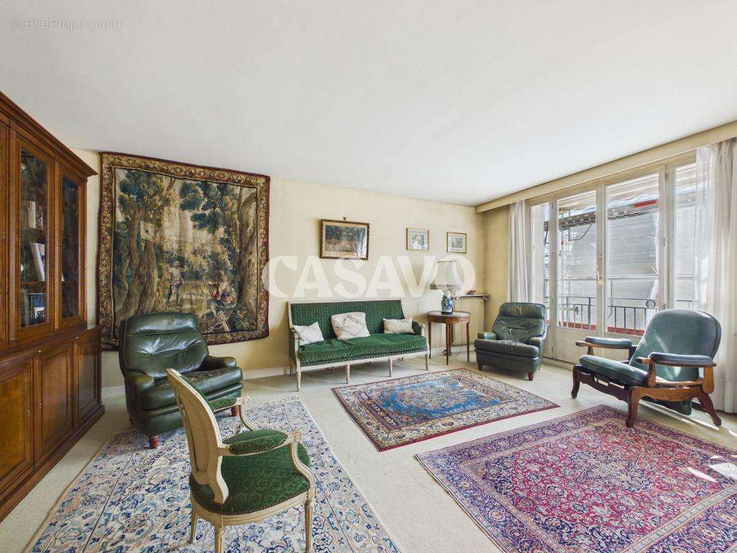 Appartement à VERSAILLES