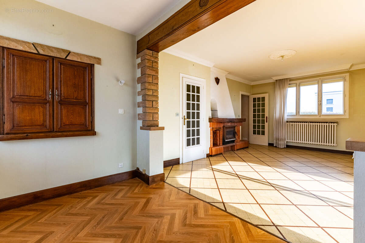 Maison à MARSANNAY-LA-COTE