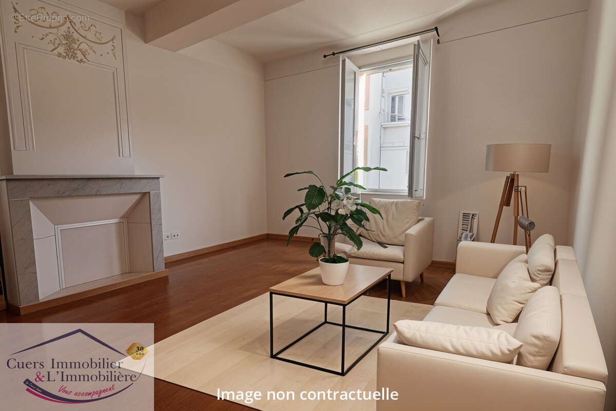 Appartement à LA CRAU