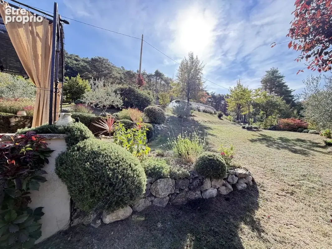 LA BASTIDE – Une propriété pleine de charme dans un écrin de verdure – 395 000 € - photo 25