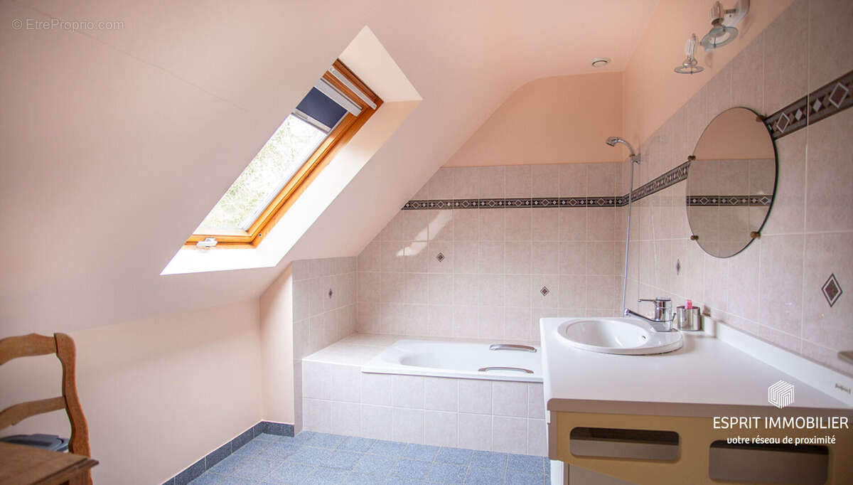 Maison à RIEC-SUR-BELON