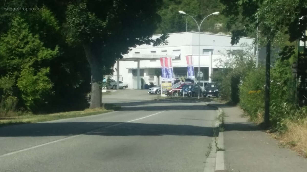 Commerce à HOCHSTATT