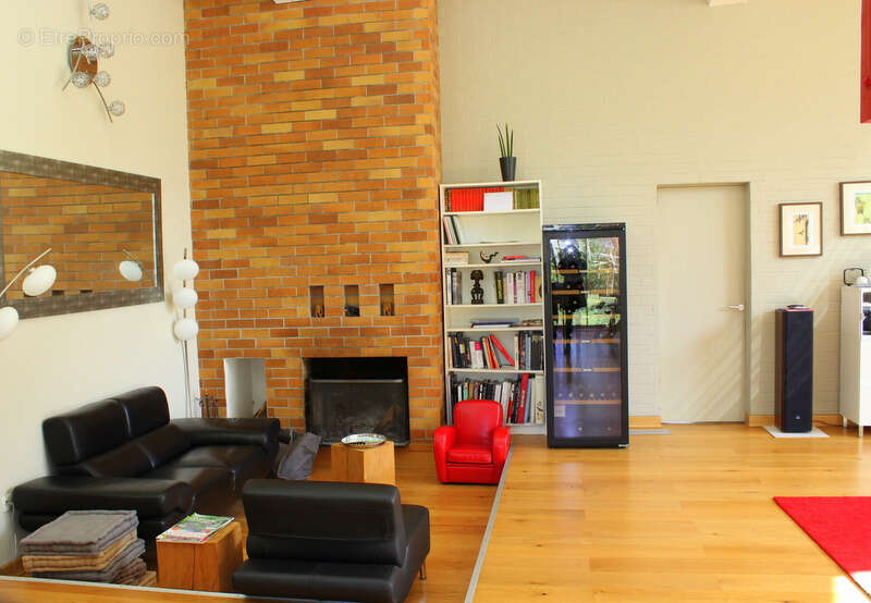 Maison à SAINT-SULPICE-ET-CAMEYRAC