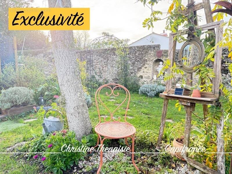 Maison à SALLERTAINE