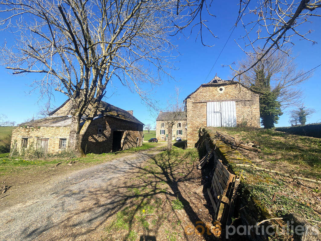 Maison à COMPS-LA-GRAND-VILLE