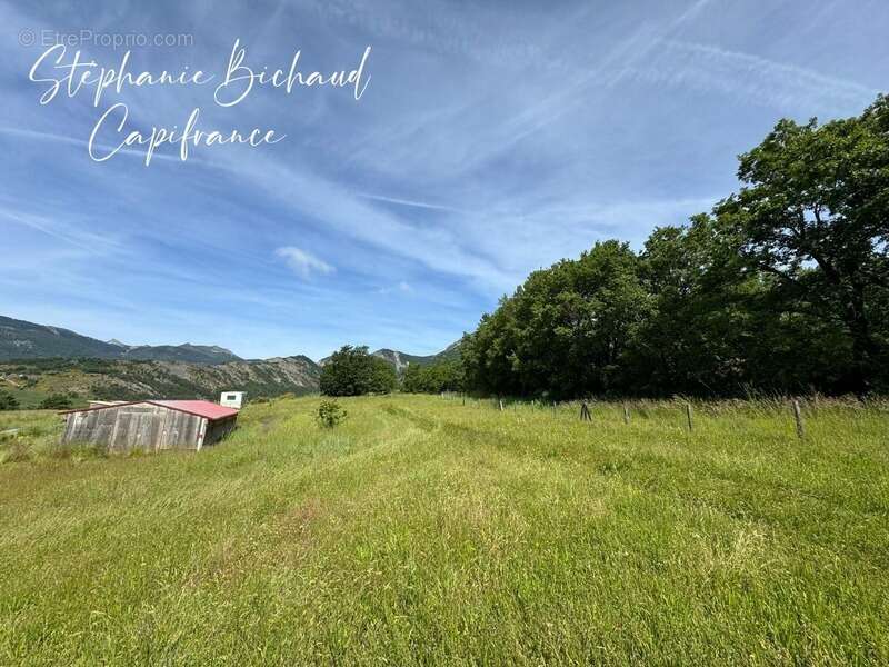 Maison à LARDIER-ET-VALENCA