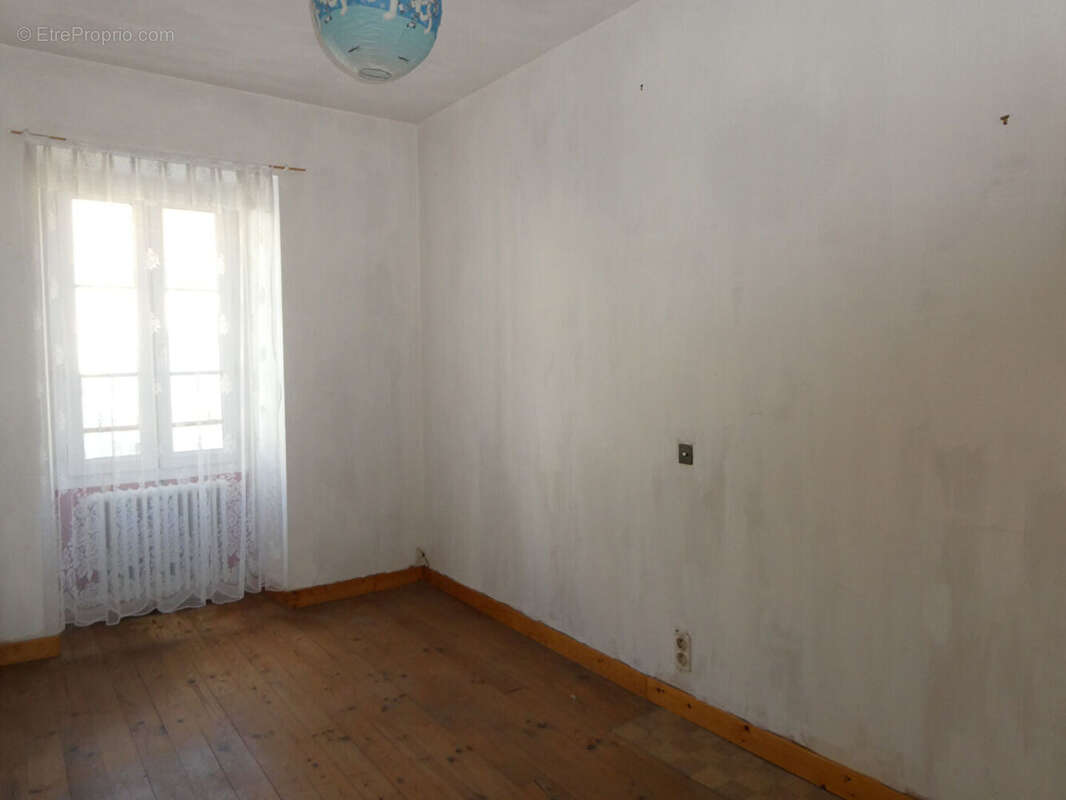Maison à PAIMBOEUF