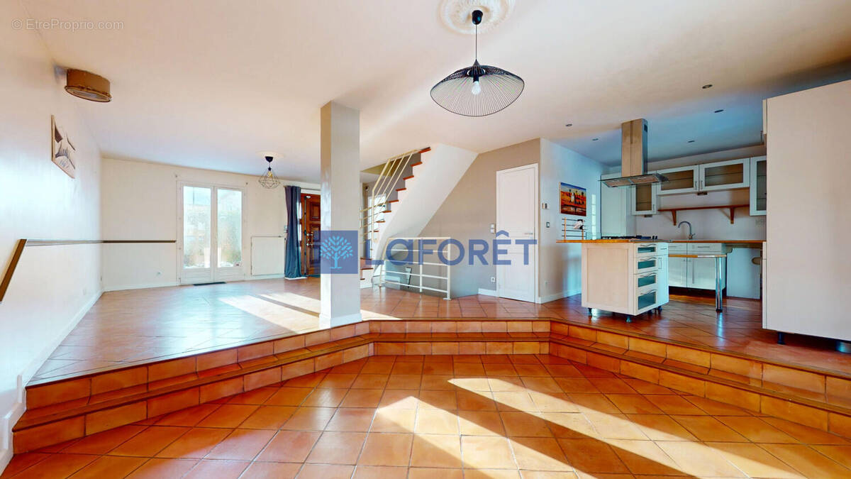 Maison à ATHIS-MONS