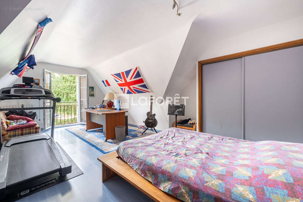 Maison à CONFLANS-SAINTE-HONORINE