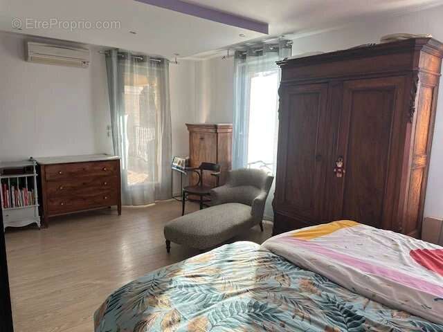 Appartement à SAINT-MAXIMIN-LA-SAINTE-BAUME