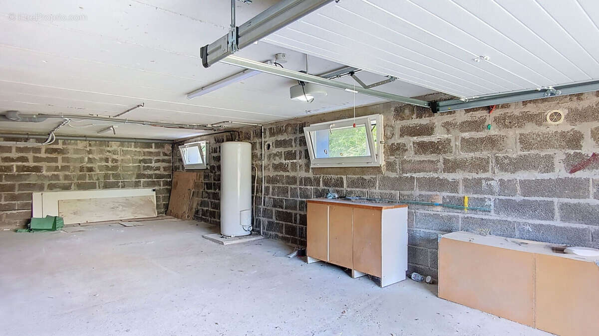 Maison à TREVOU-TREGUIGNEC