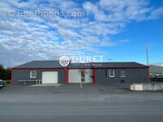 Commerce à MONTAIGU