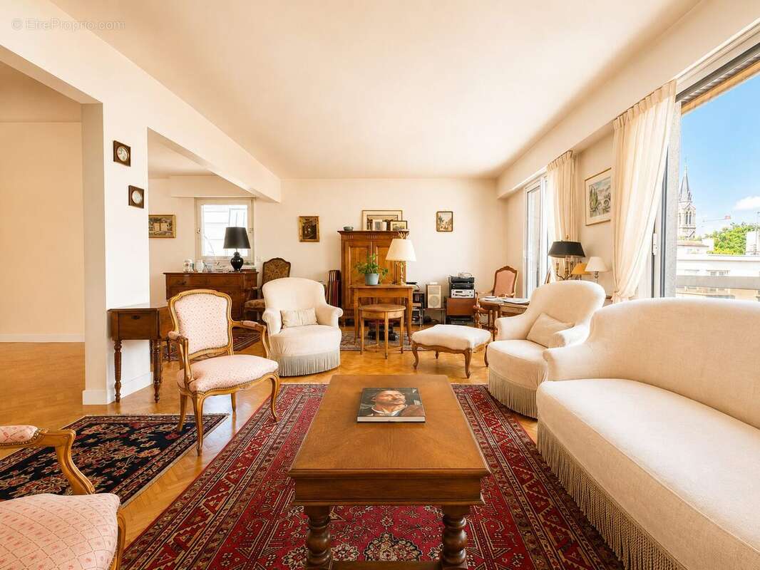 Appartement à LE VESINET