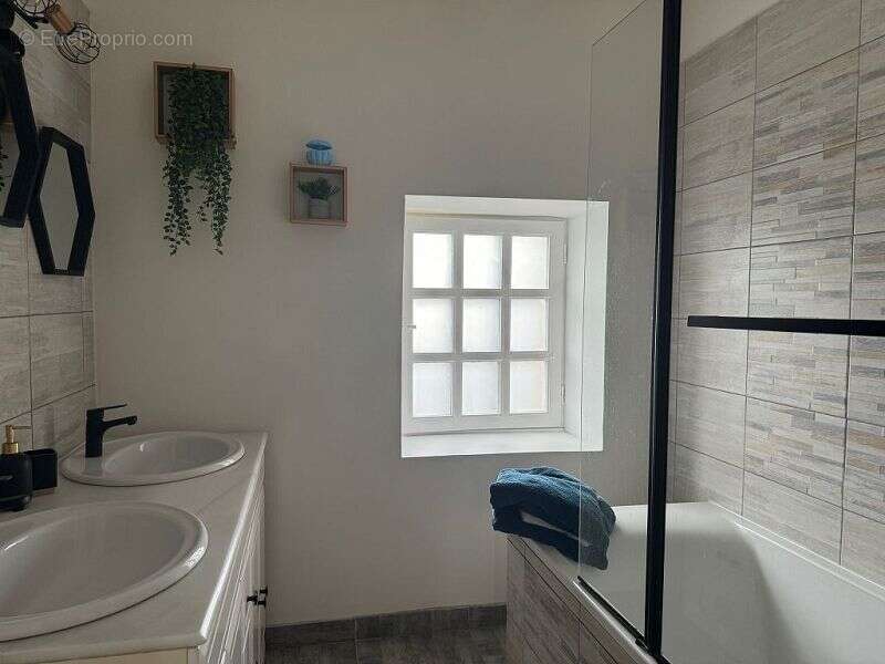 Maison 165 m² à Sens  - photo 3