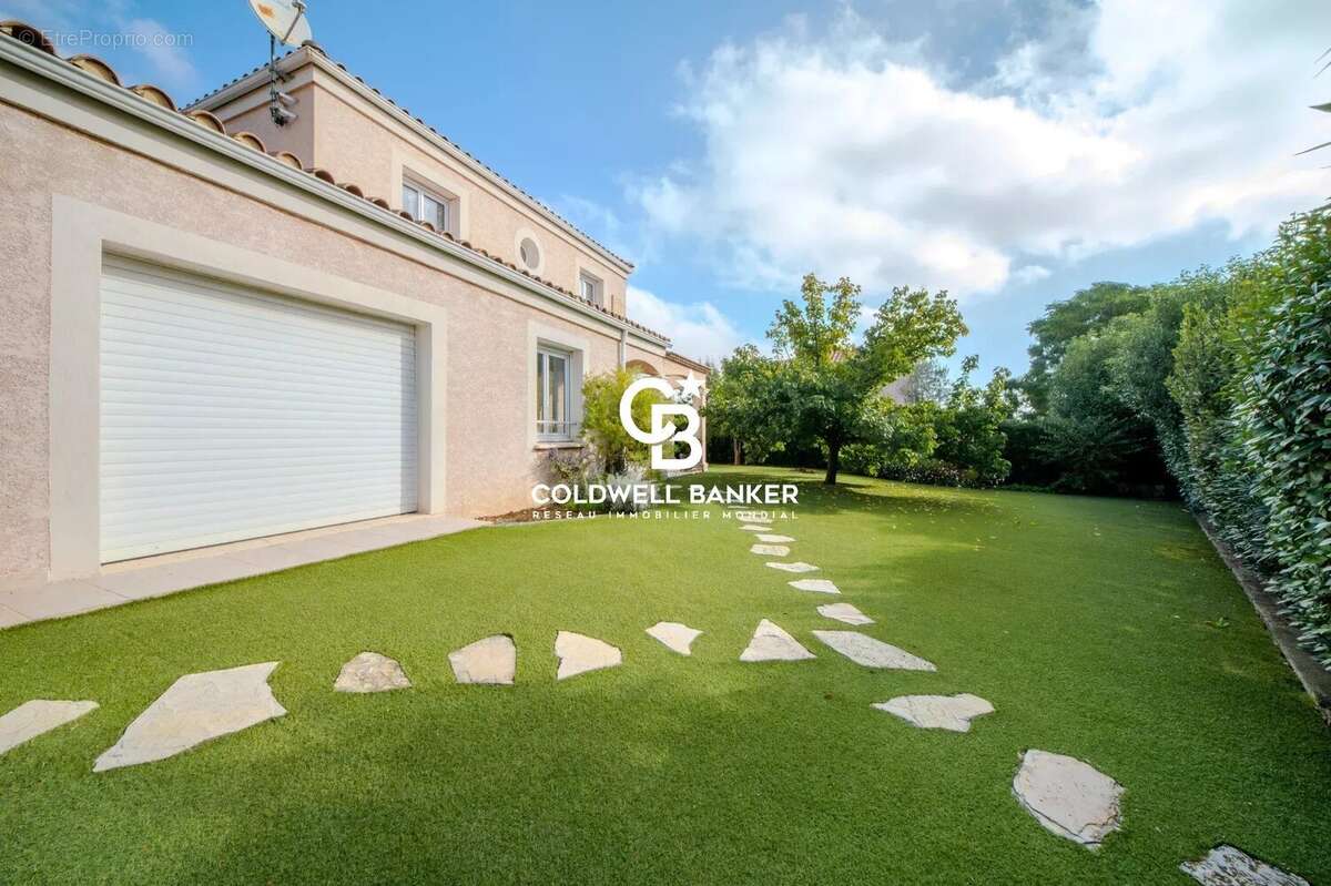 Maison à SAINT-GEORGES-D'ORQUES