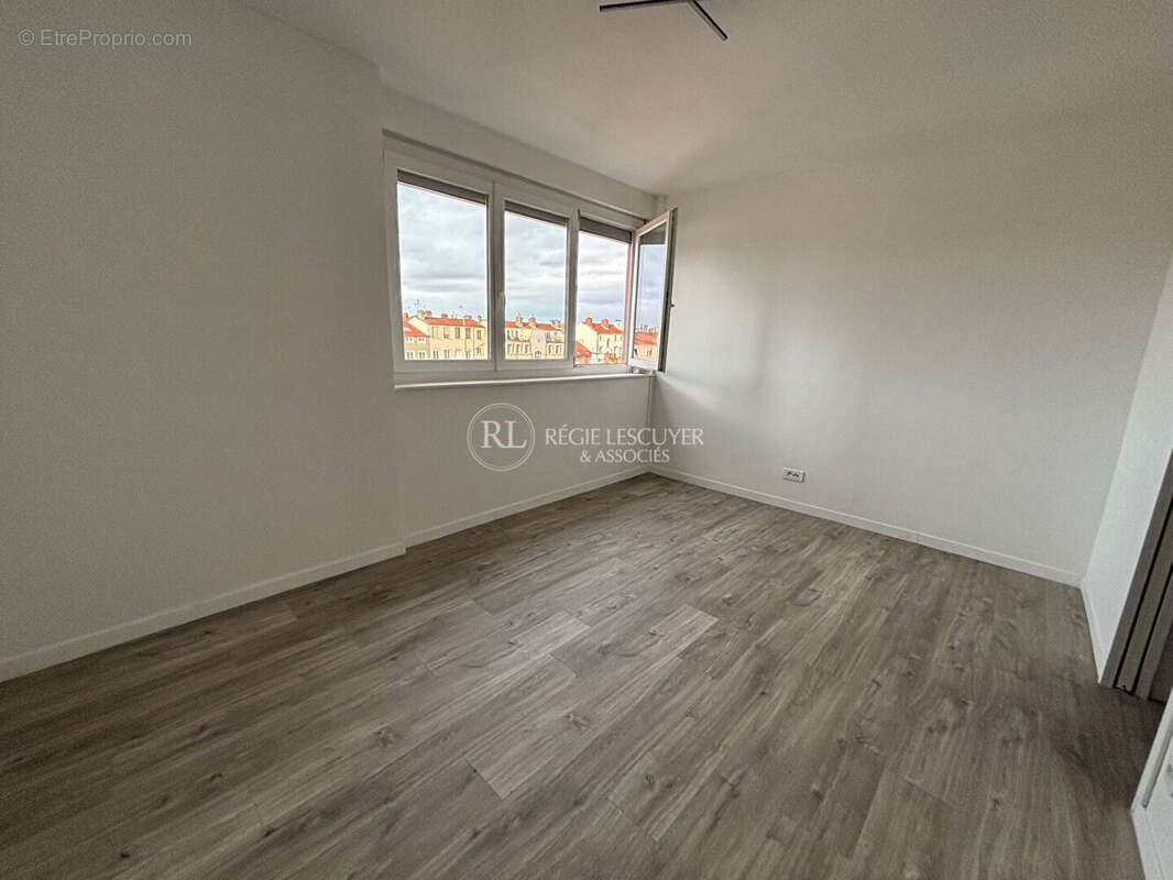Appartement à LYON-6E
