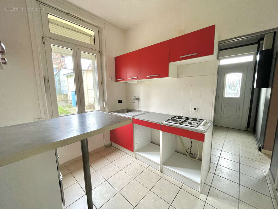 Maison à SAINT-QUENTIN