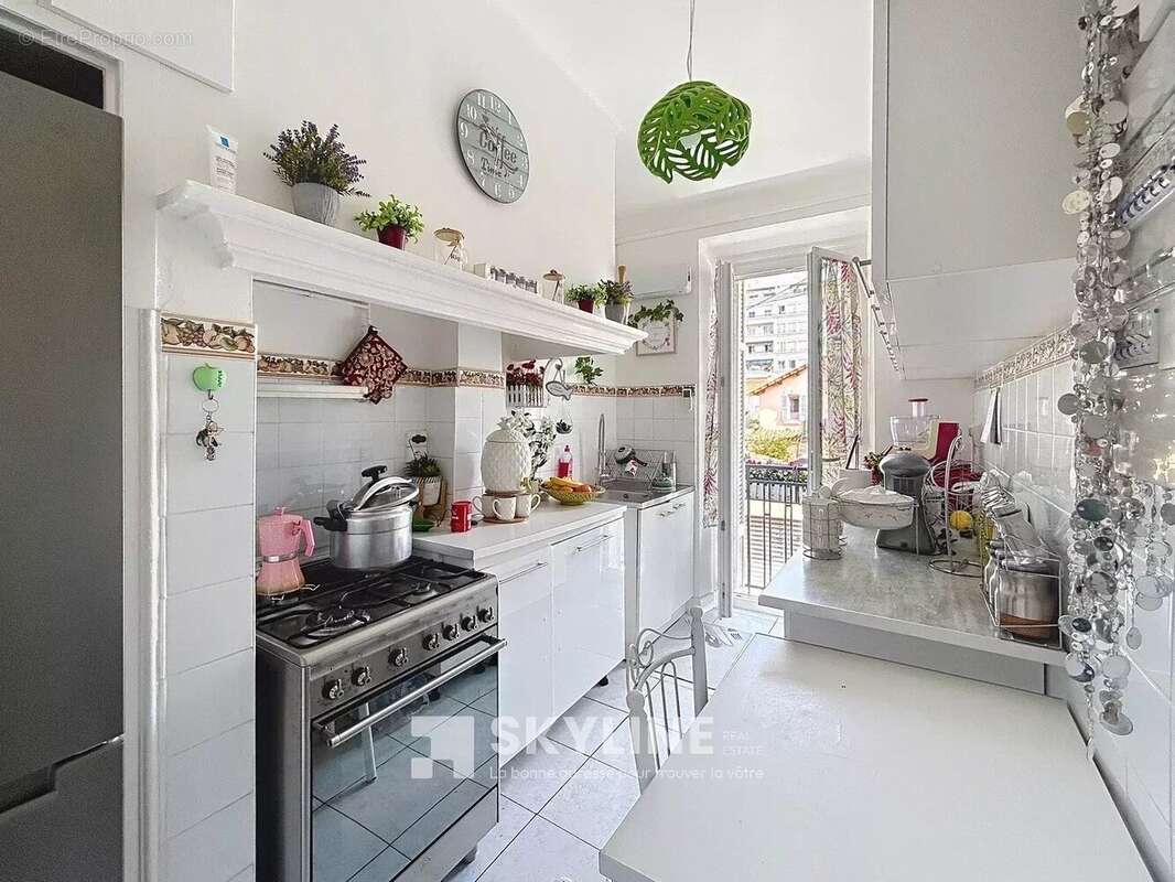 Appartement à MARSEILLE-14E