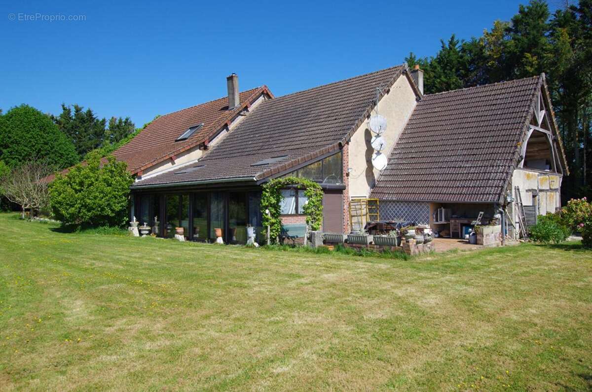 Maison à AILLANT-SUR-MILLERON