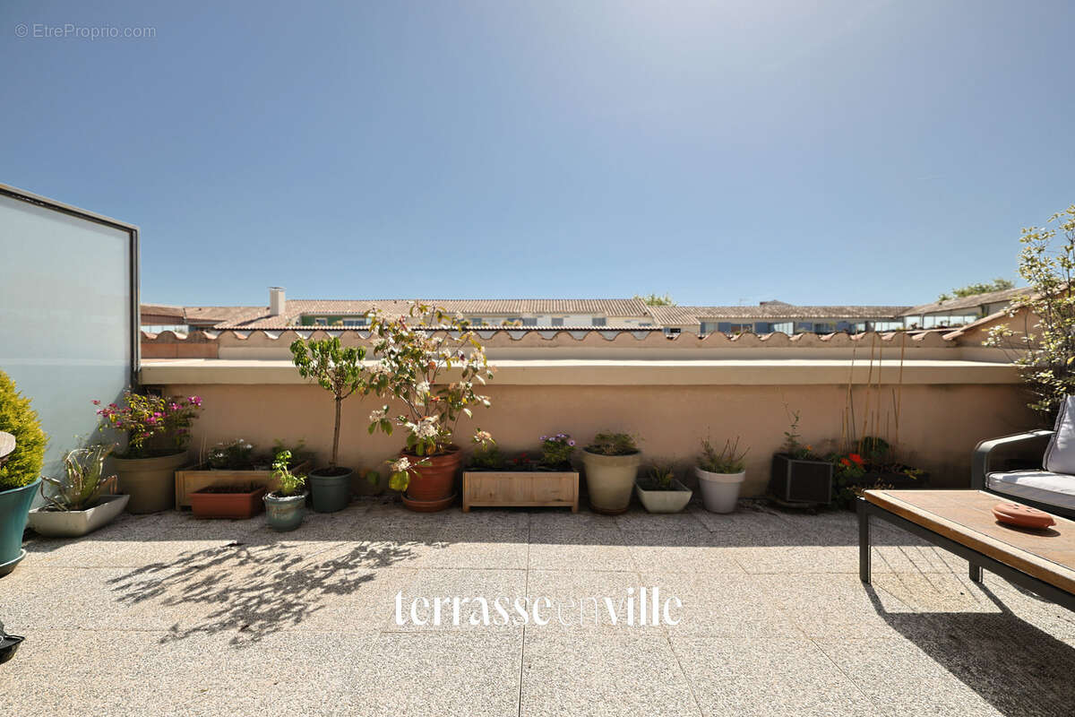 Appartement à SIX-FOURS-LES-PLAGES