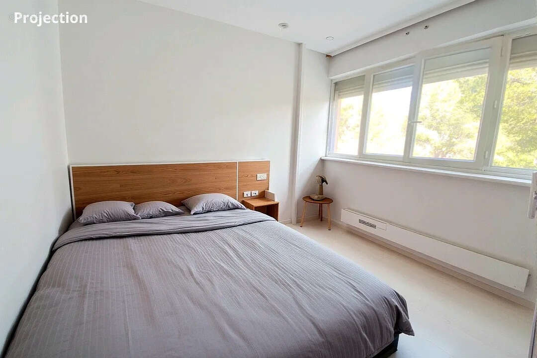 Appartement à SAINT-MANDRIER-SUR-MER