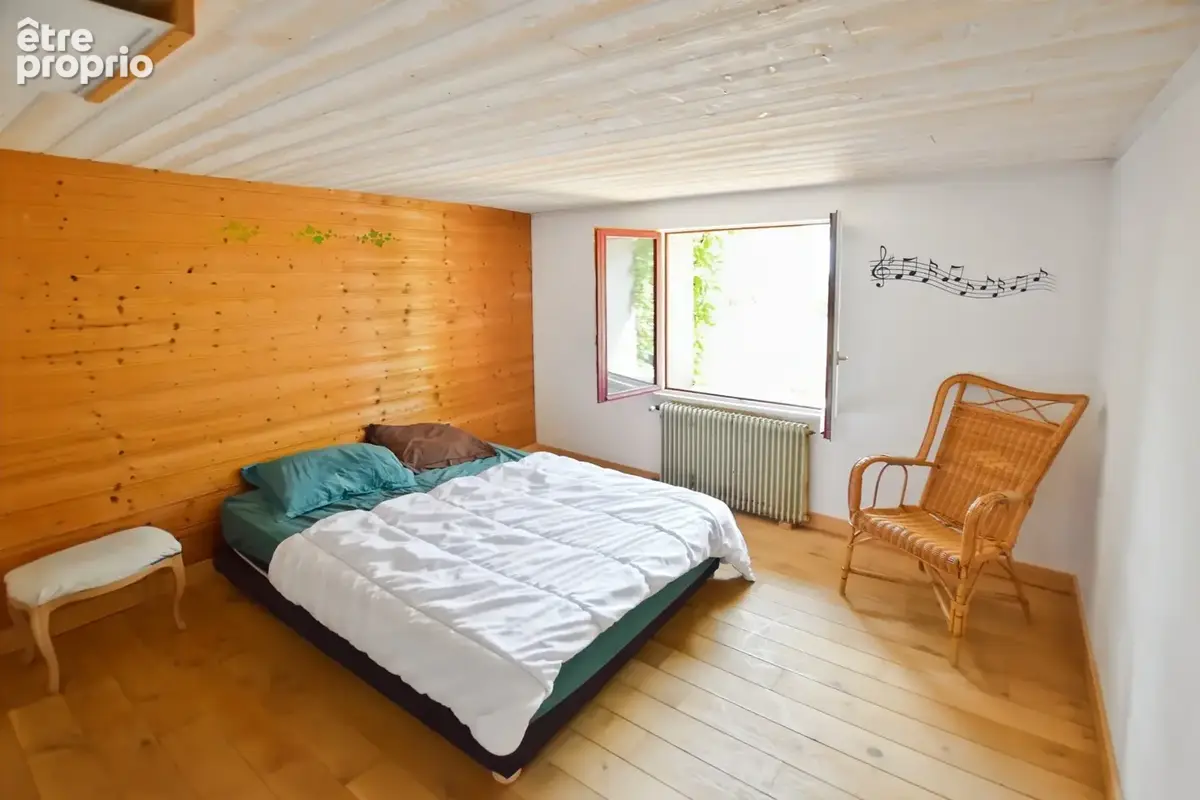 Maison en pierres de 120 m2 avec 5112 m2 de terrain SAINT EMILAND (71) - photo 7