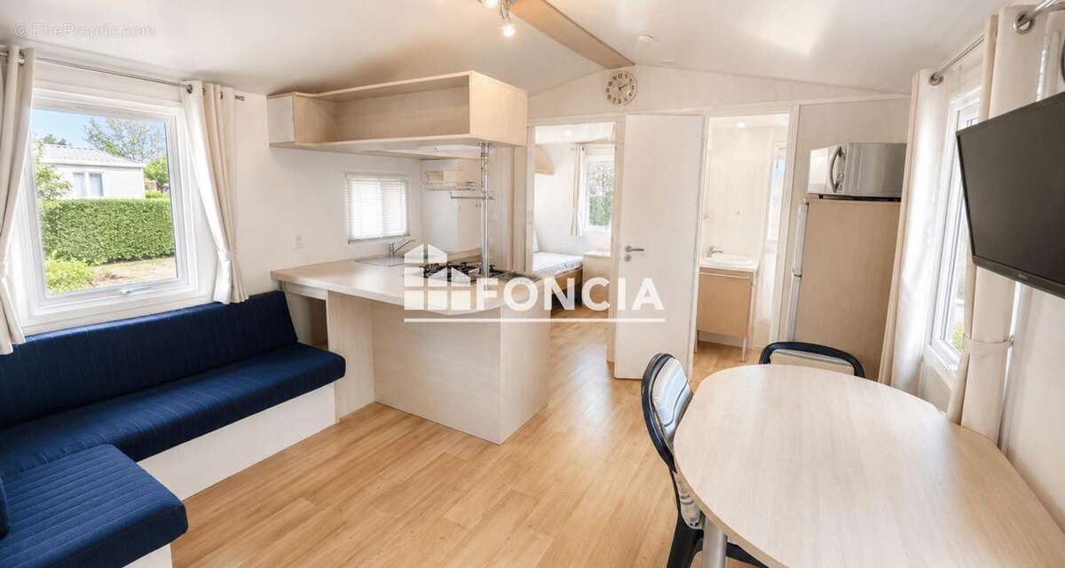 Mobil home sur parcelle 150m2 - domaine avec piscine et accueil - grimaud - photo 2