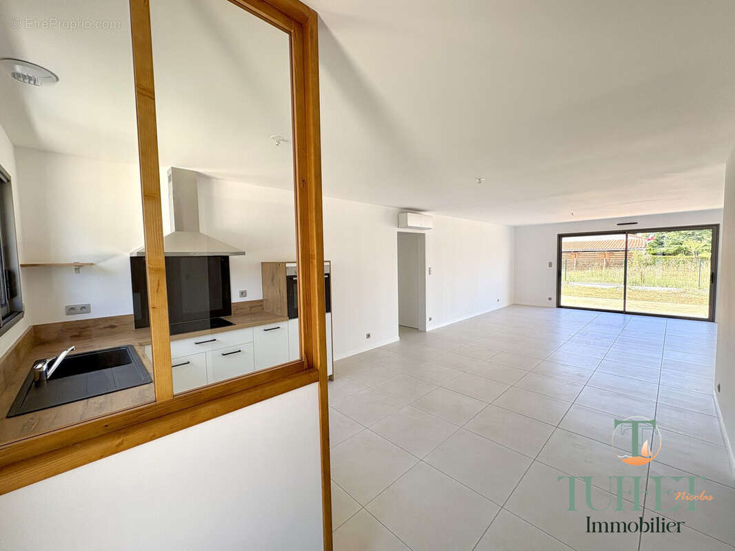 Maison 99 m² à Arvert  - photo 2