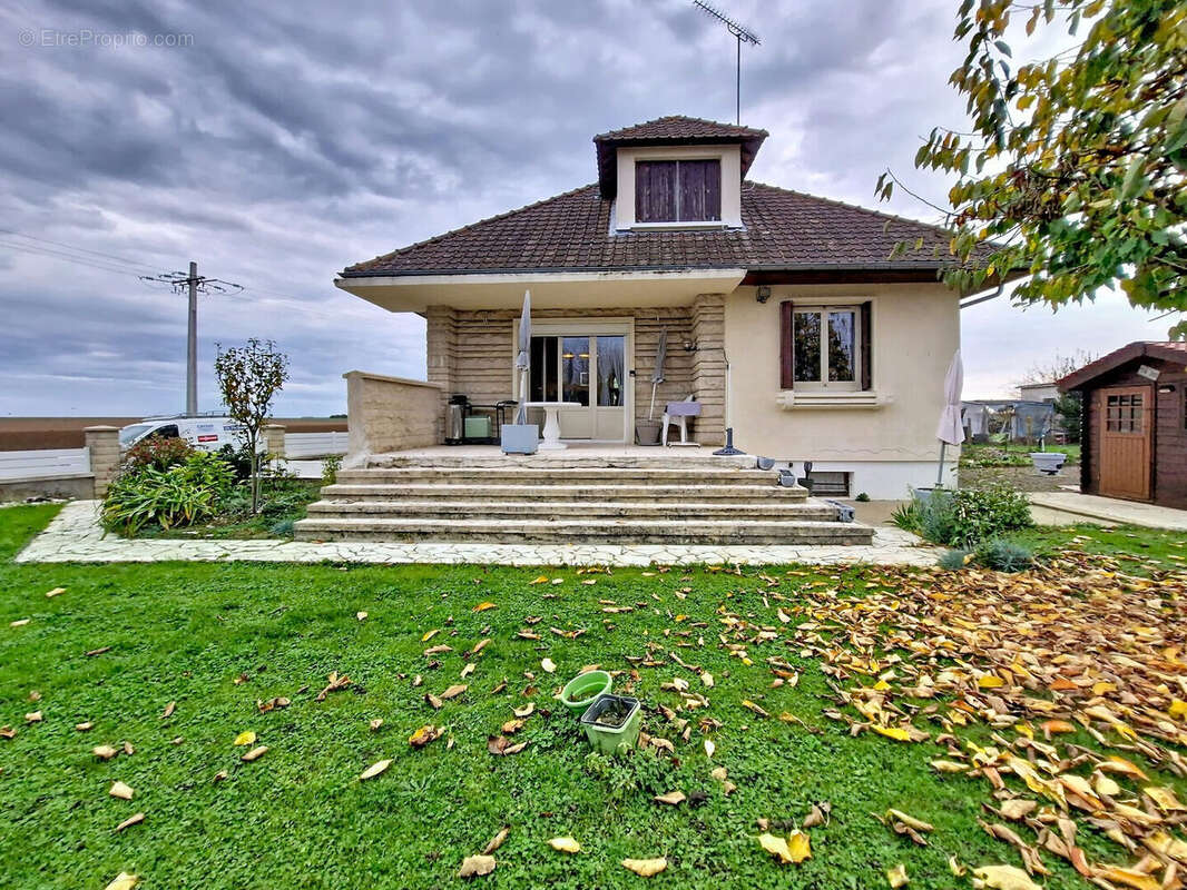 Maison à SAINT-CLAIR-SUR-EPTE