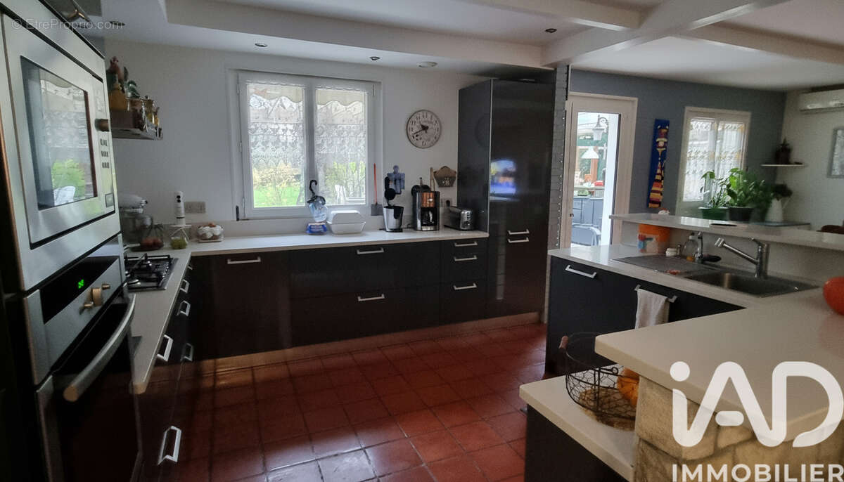 Photo 6 - Maison à SAINT-GERMAIN-LES-ARPAJON