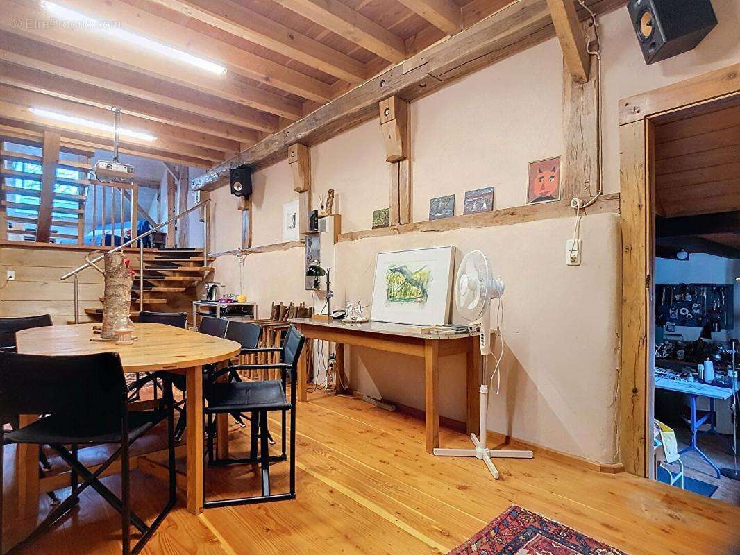 Maison à SAINTE-MARIE-EN-CHANOIS