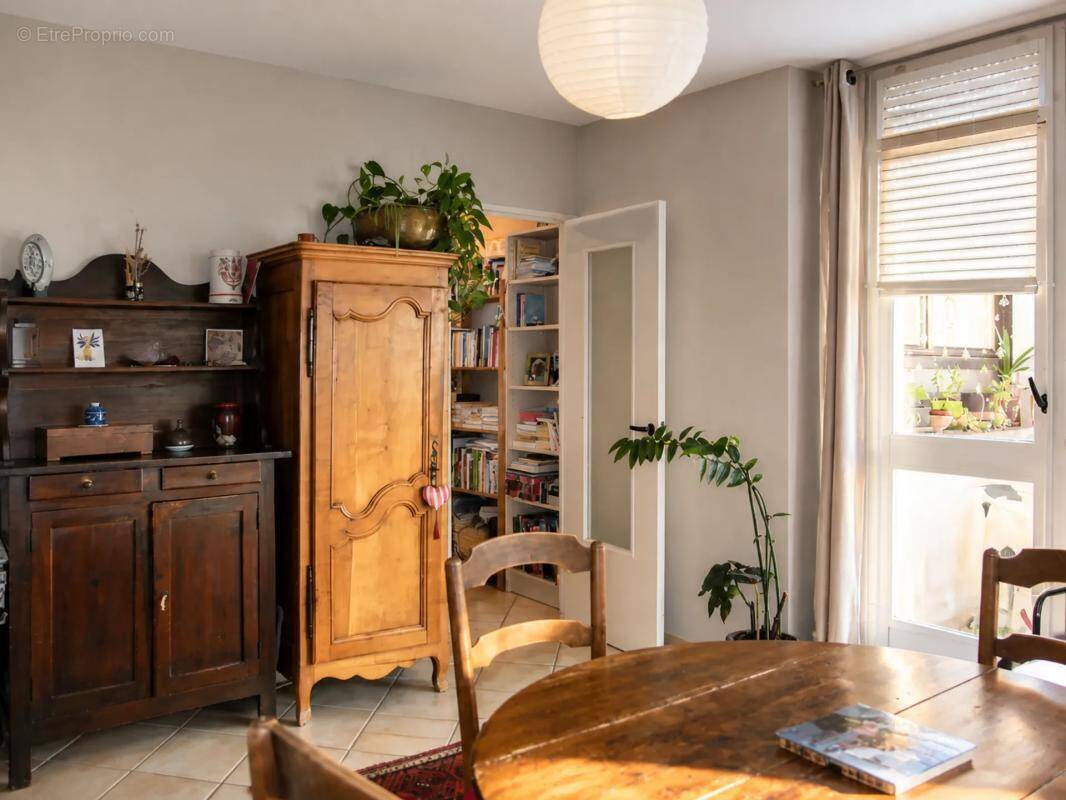 Appartement à AVON