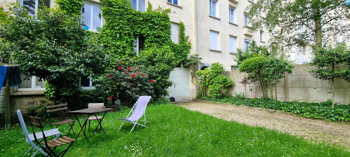 Superbe appartement de type 5 pièces en centre-ville - photo 15
