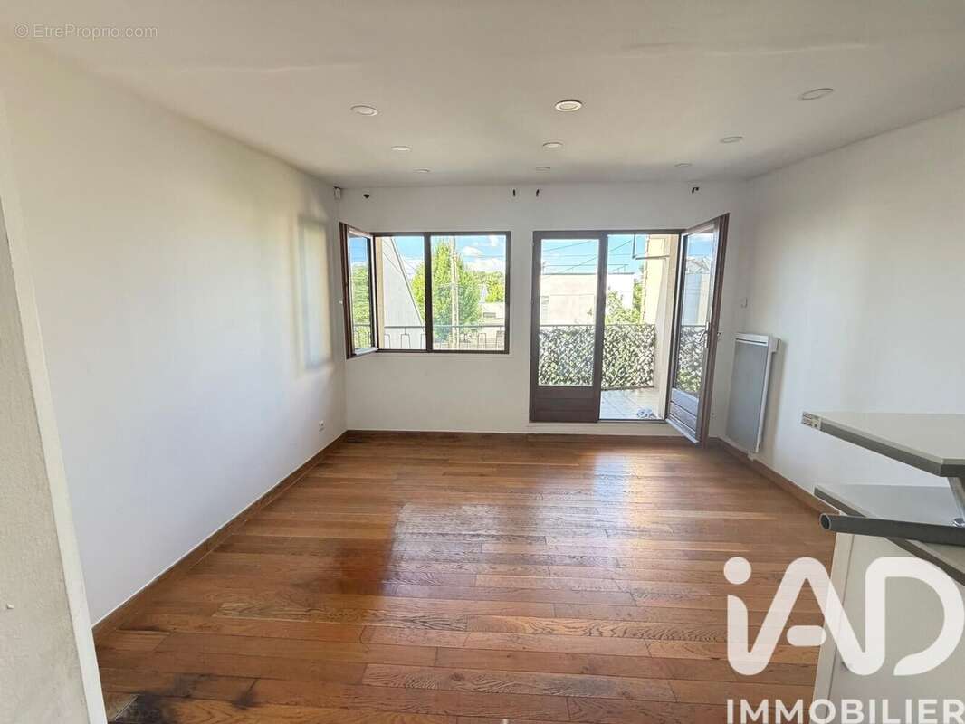 Appartement 37 m² à Villepinte  - photo 2