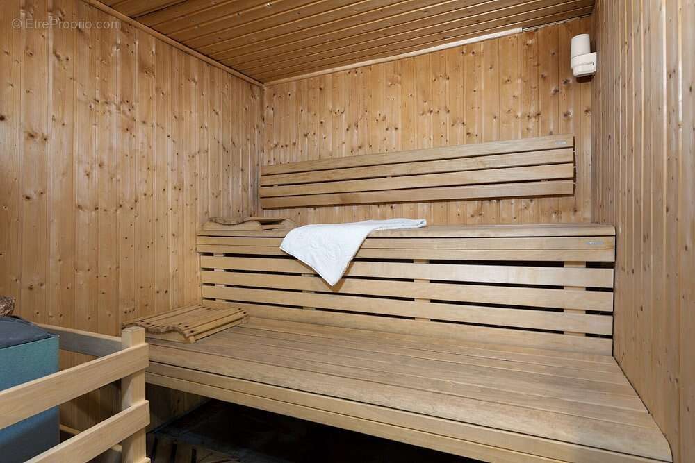 INVESTISSEMENT LOCATIF  Les Deux Alpes  Résidence de Tourisme Hôtel Ibiza - 6,52% de rentabilité - photo 9