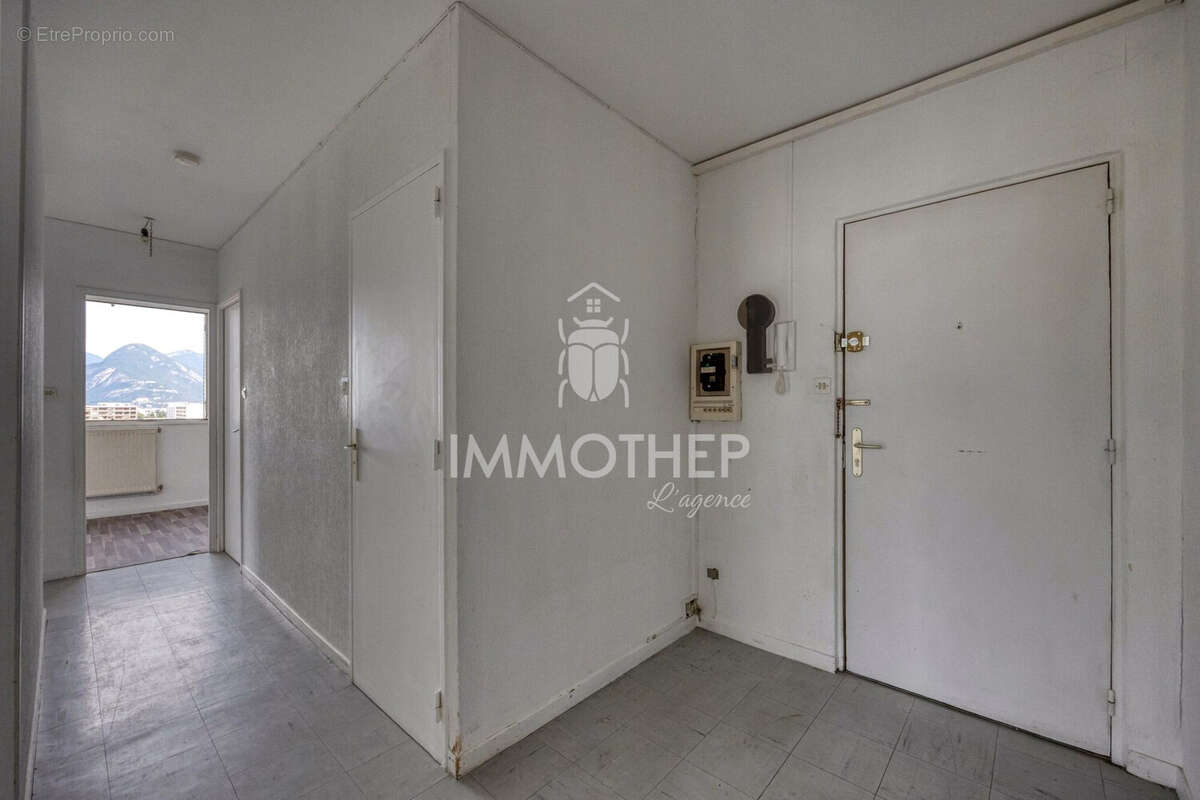 Appartement à ECHIROLLES